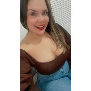 Meet your Posher, Victoria a